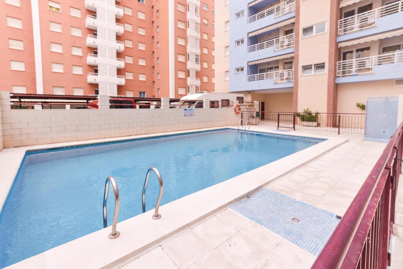Apartamentos Marblau Peredamar-Julio Y Agosto Solo Familias Gandía Eksteriør billede