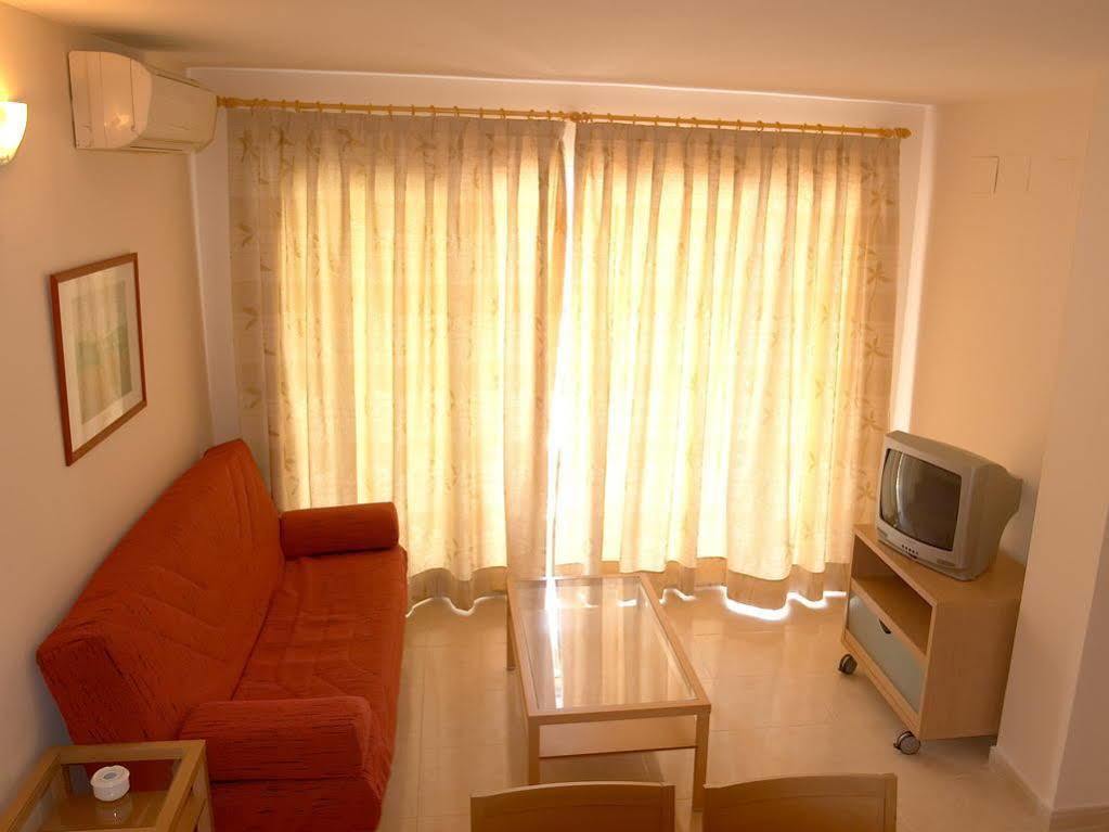 Apartamentos Marblau Peredamar-Julio Y Agosto Solo Familias Gandía Eksteriør billede